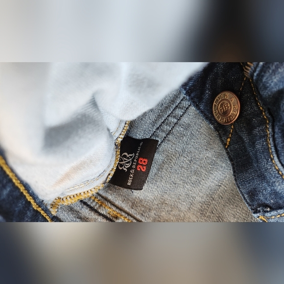 Rock & Republic Jeans - Size 28 - Picture 4 of 12